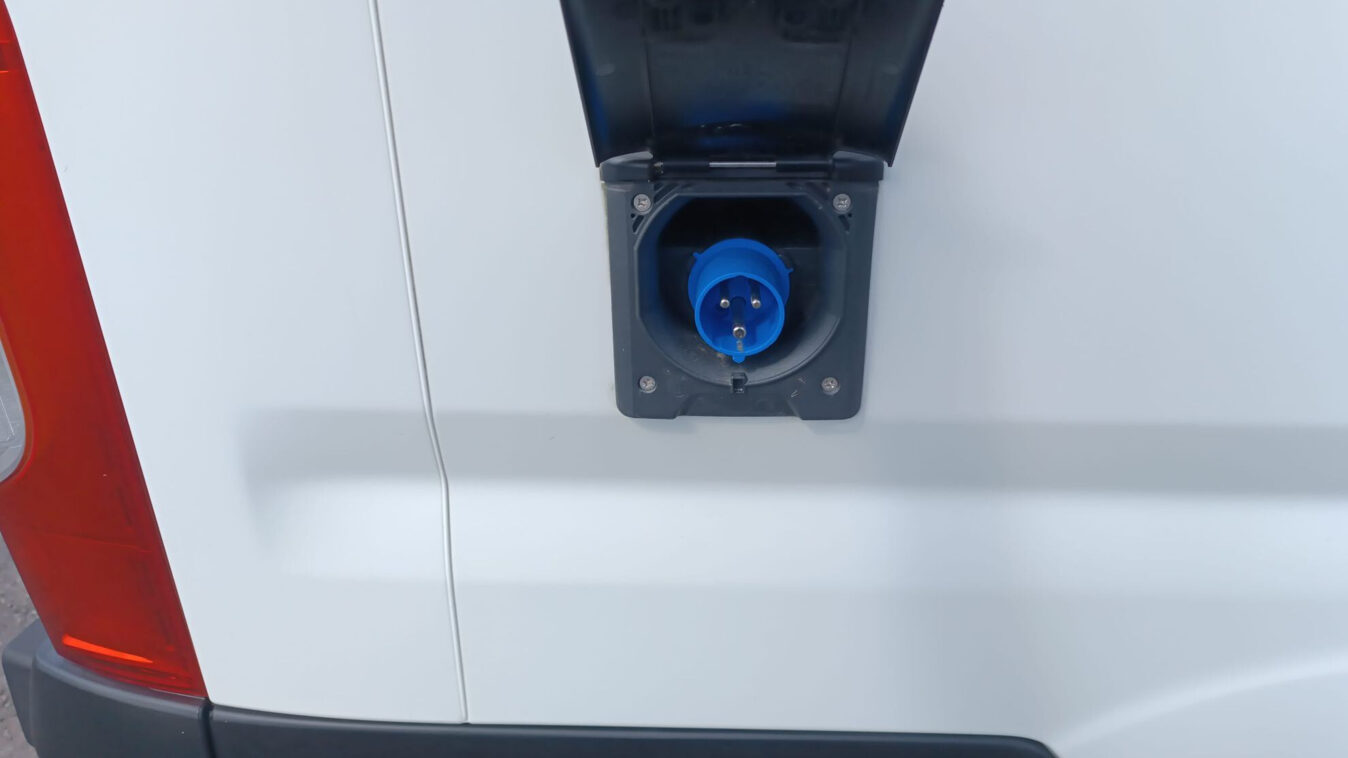 photos.accessories_ext