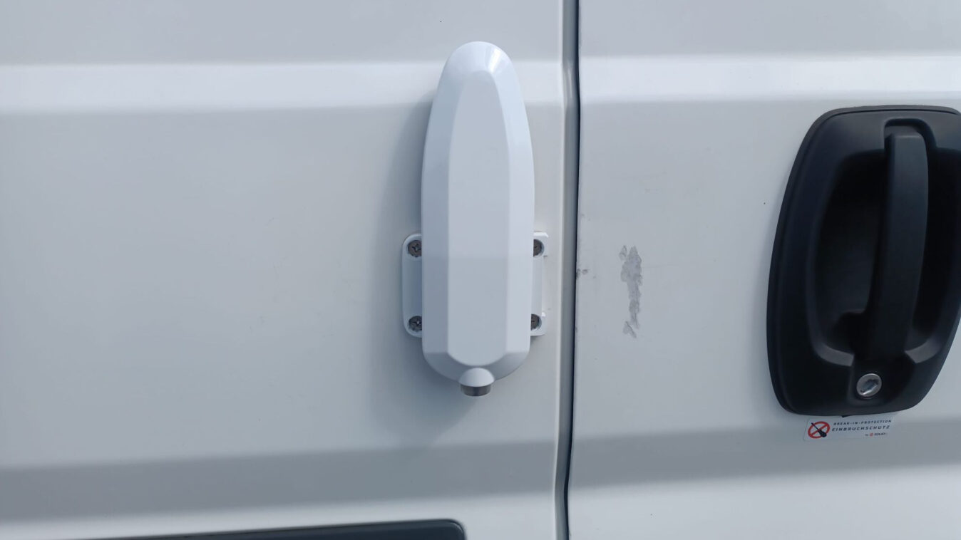 photos.accessories_ext