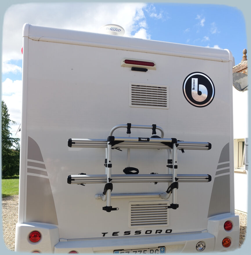 photos.accessories_ext