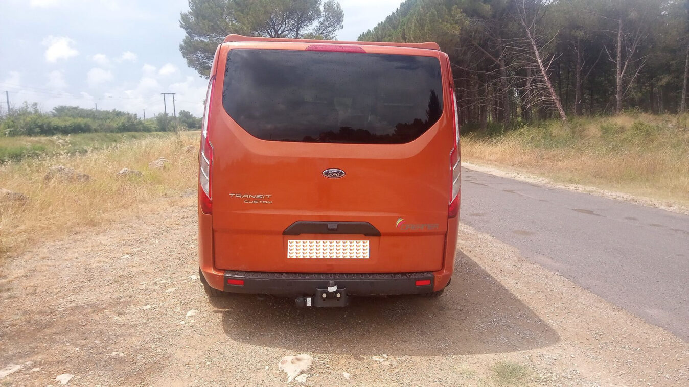 photos.external