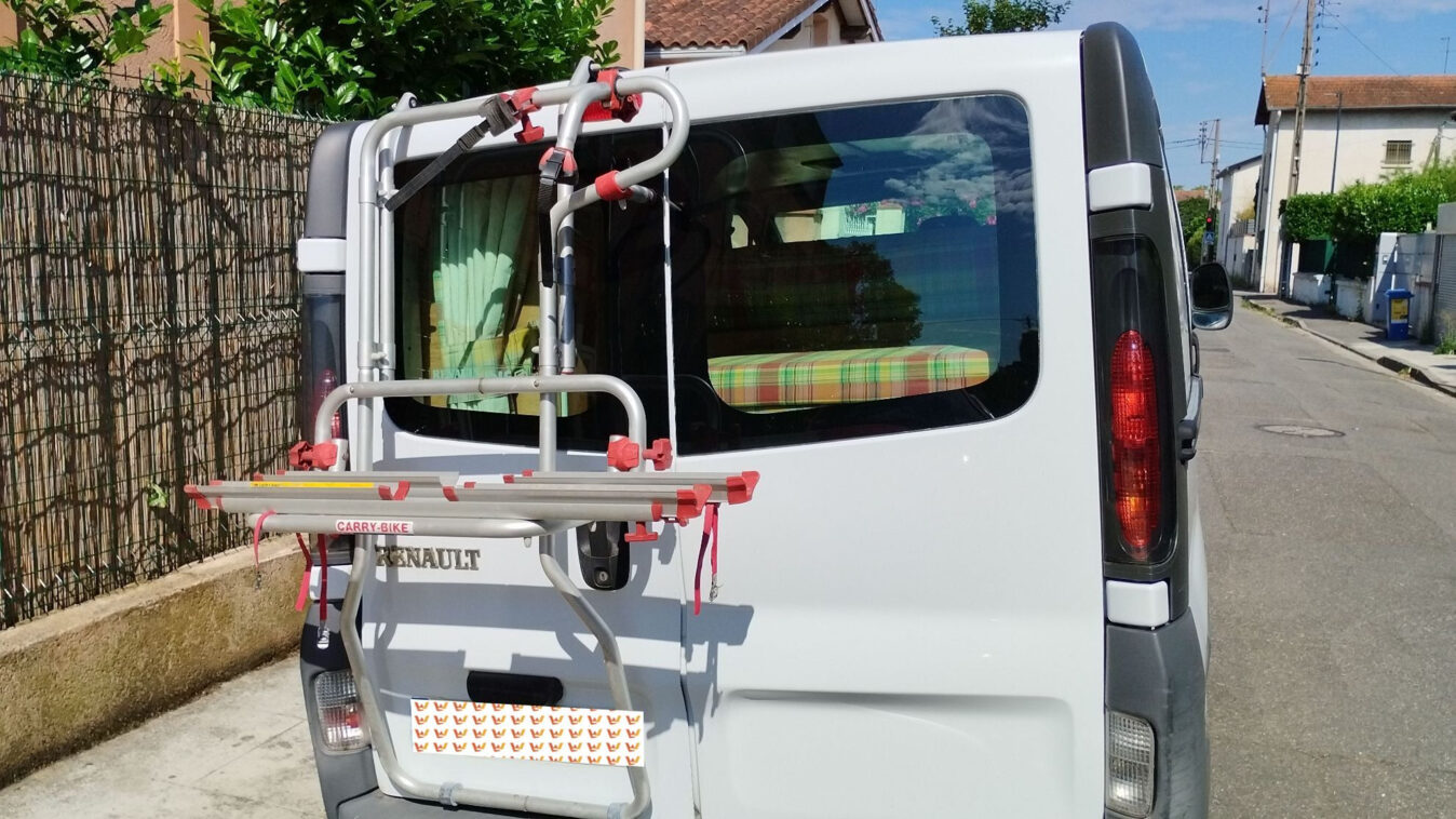 photos.accessories_ext