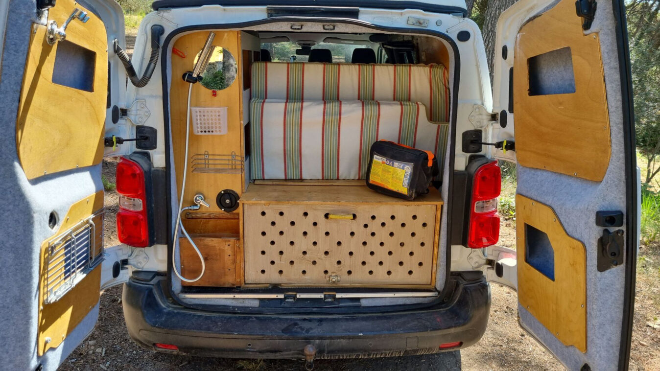 photos.accessories_ext