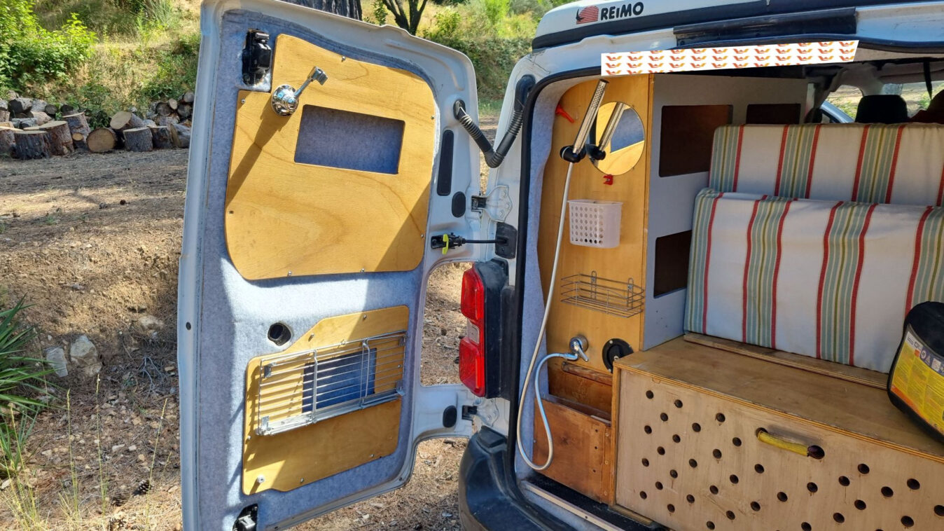 photos.accessories_ext