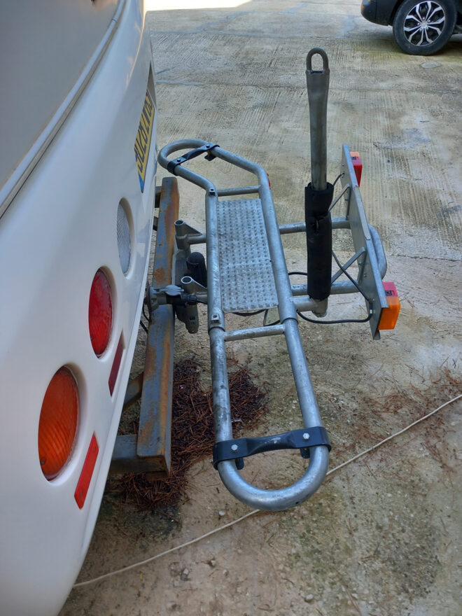 photos.accessories_ext