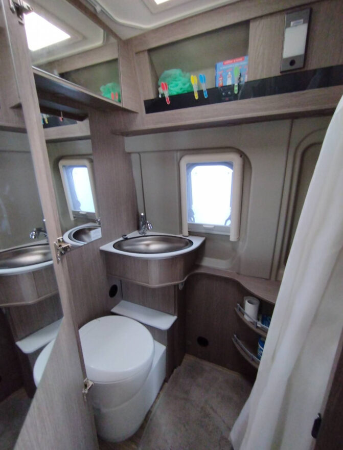photos.bathroom