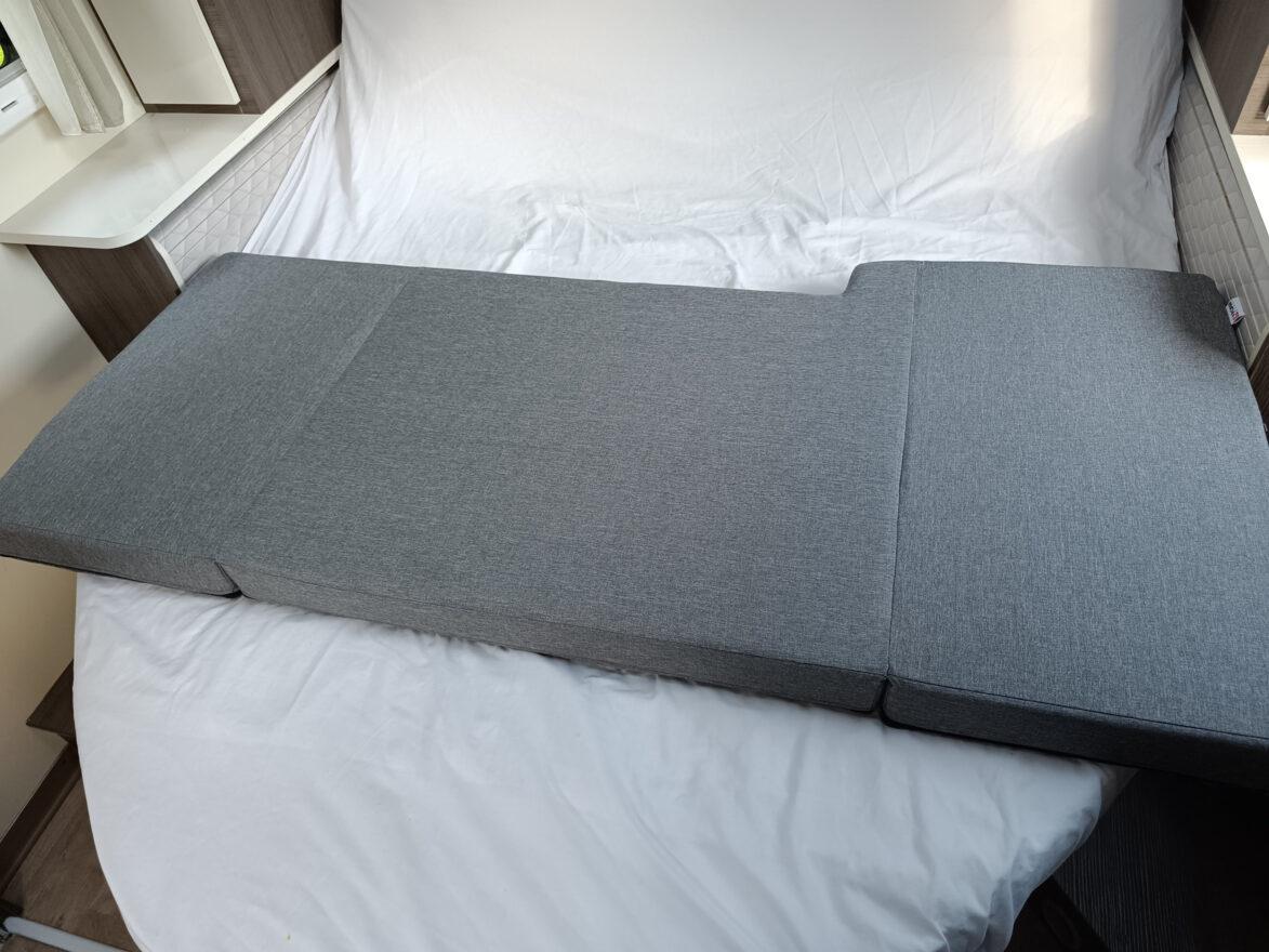 photos.accessories_ext