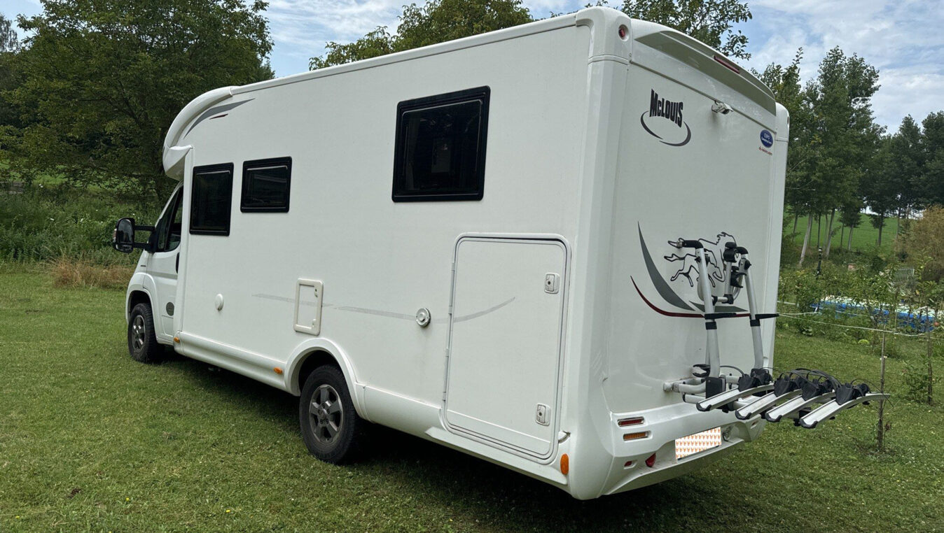 photos.accessories_ext