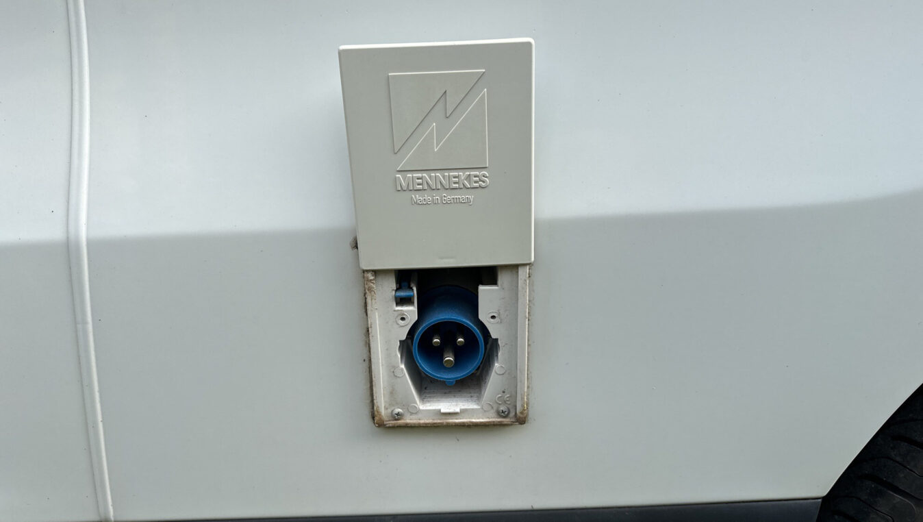 photos.accessories_ext