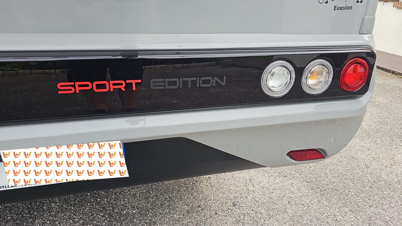 photos.accessories_ext