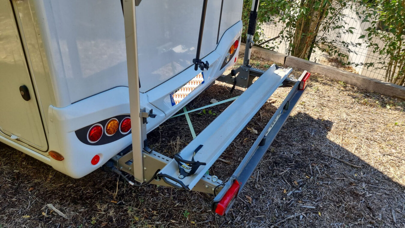 photos.accessories_ext