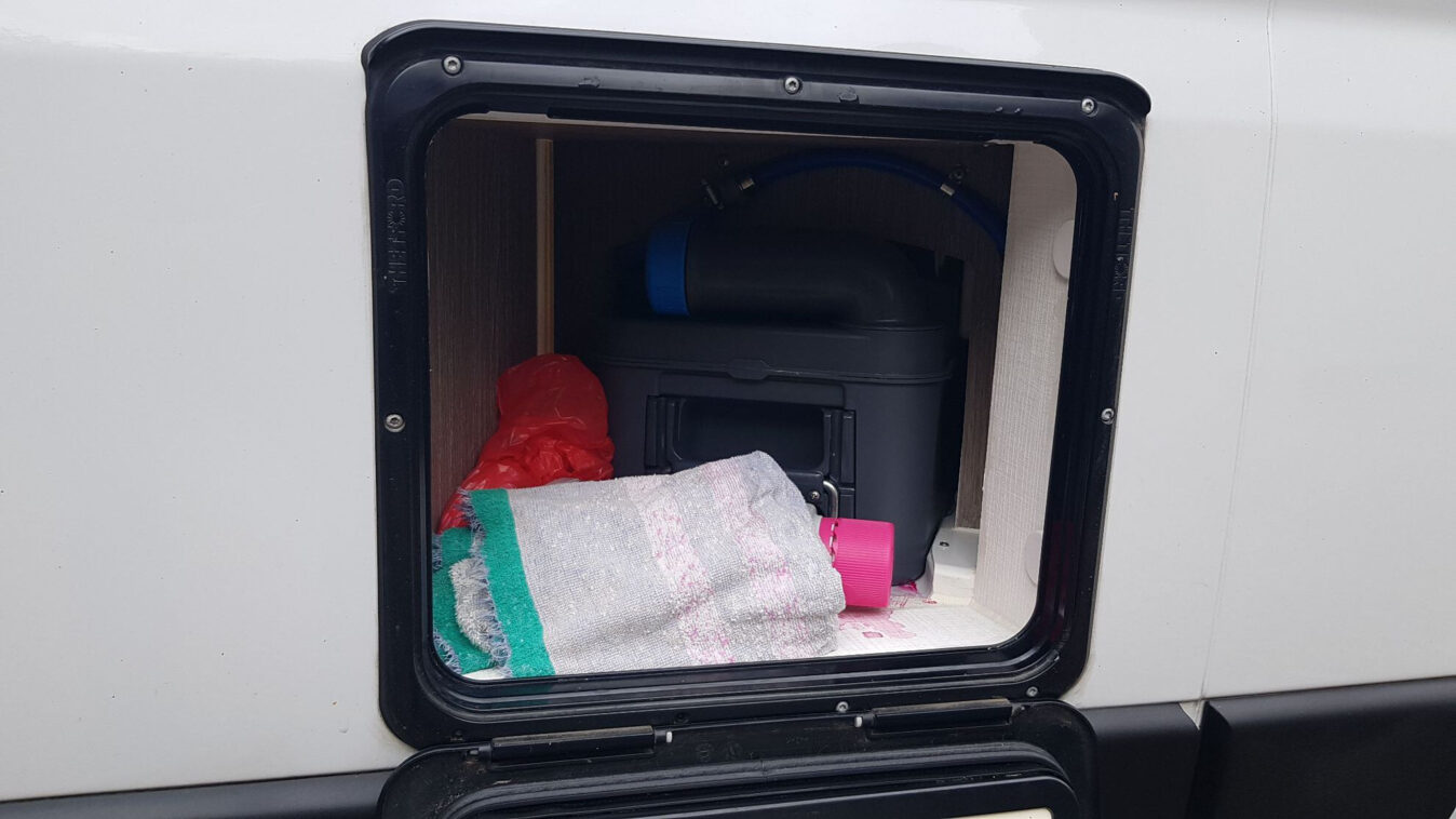 photos.accessories_ext