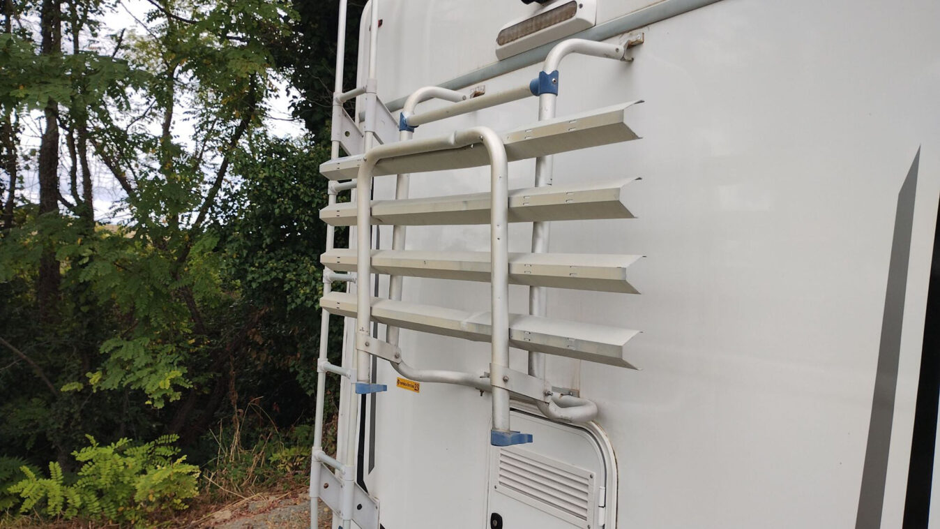 photos.accessories_ext