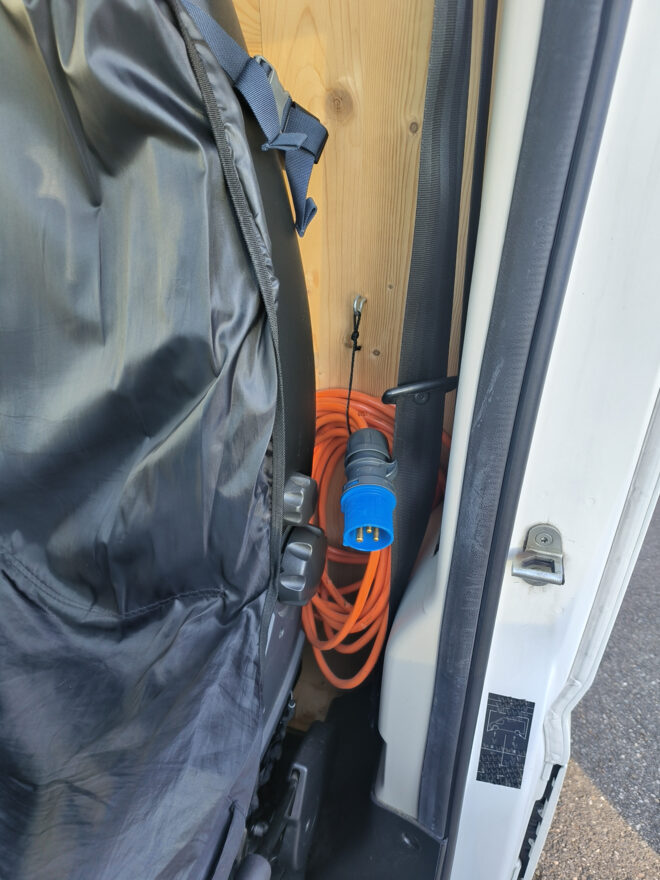 photos.accessories_ext