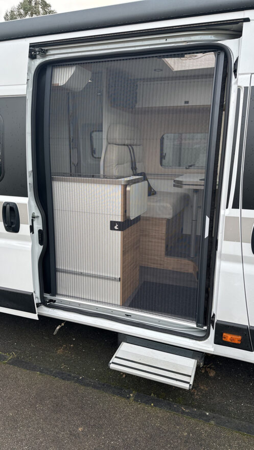 photos.accessories_ext