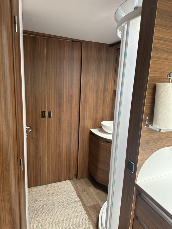 photos.bathroom