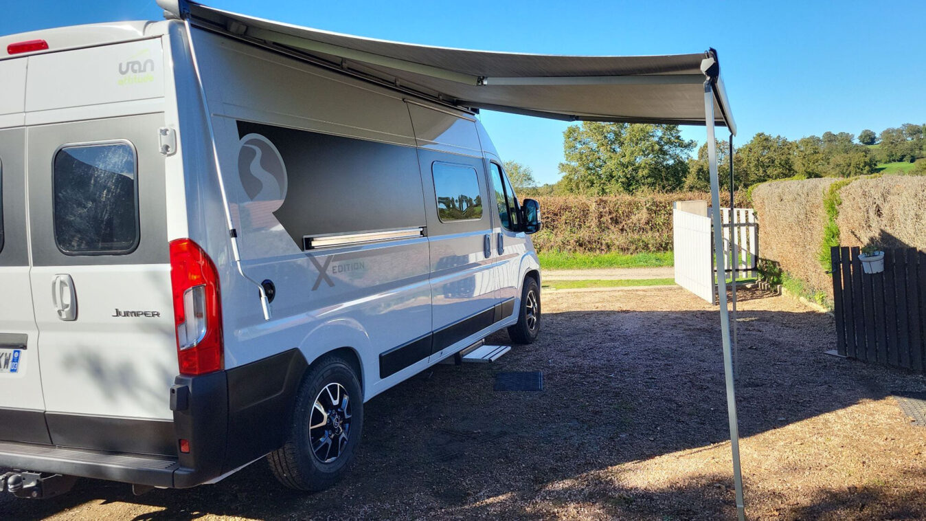 photos.accessories_ext