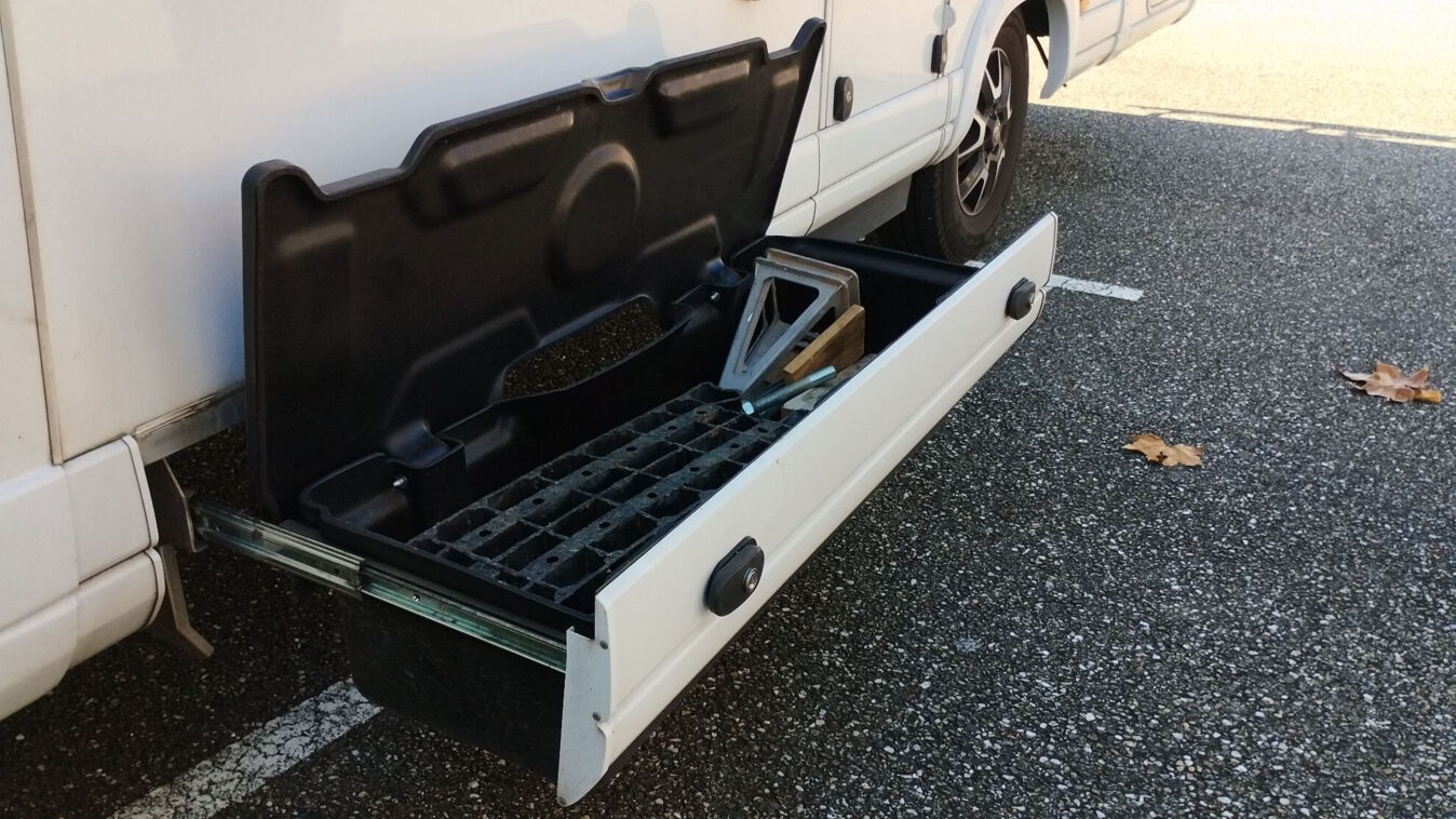 photos.accessories_ext