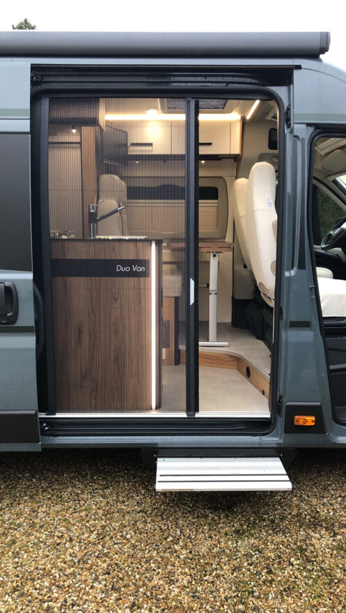 photos.accessories_ext