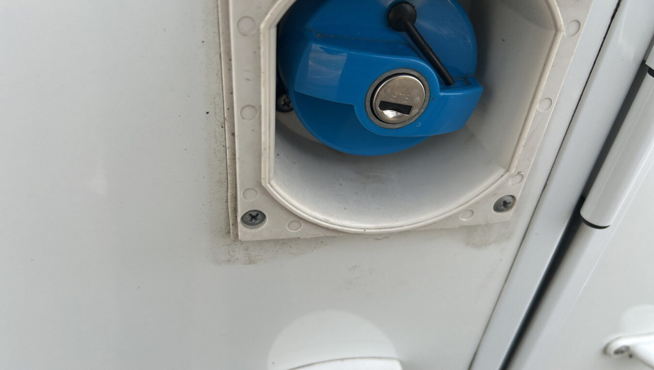 photos.accessories_ext