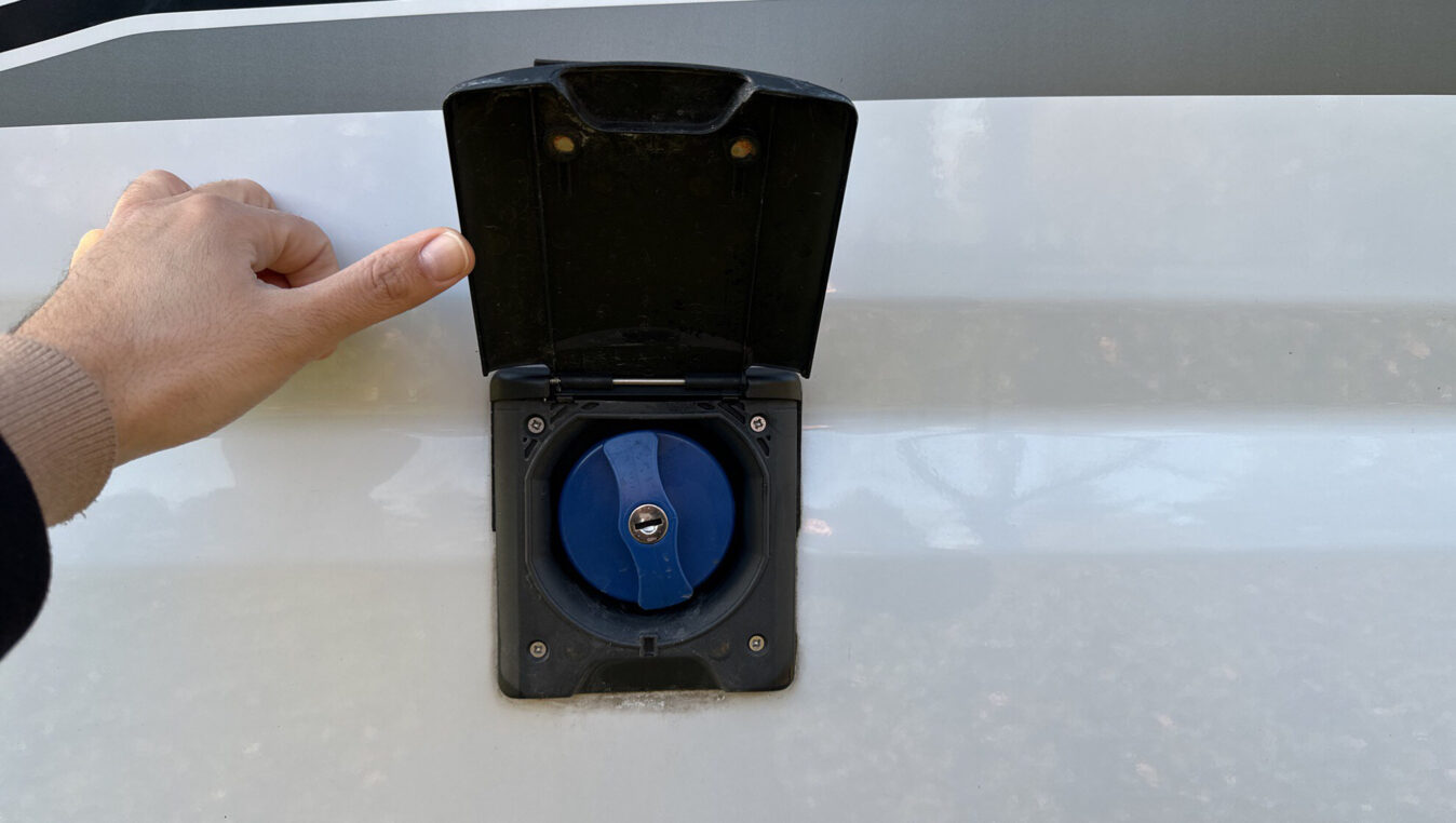 photos.accessories_ext