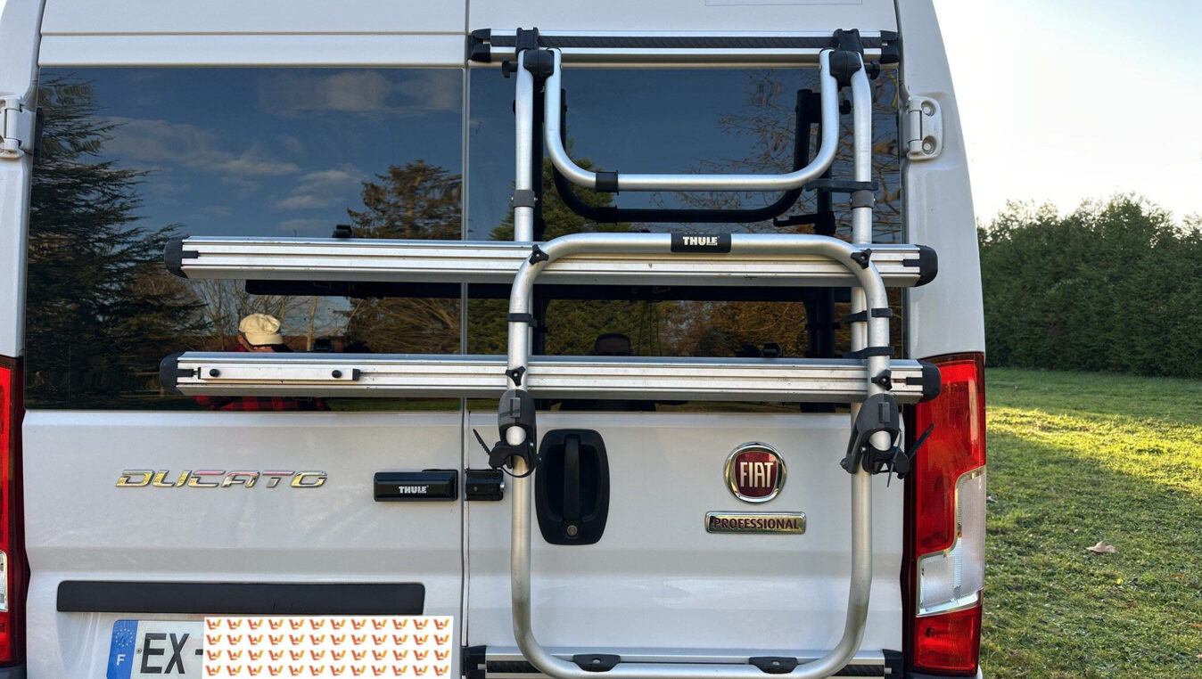 photos.accessories_ext