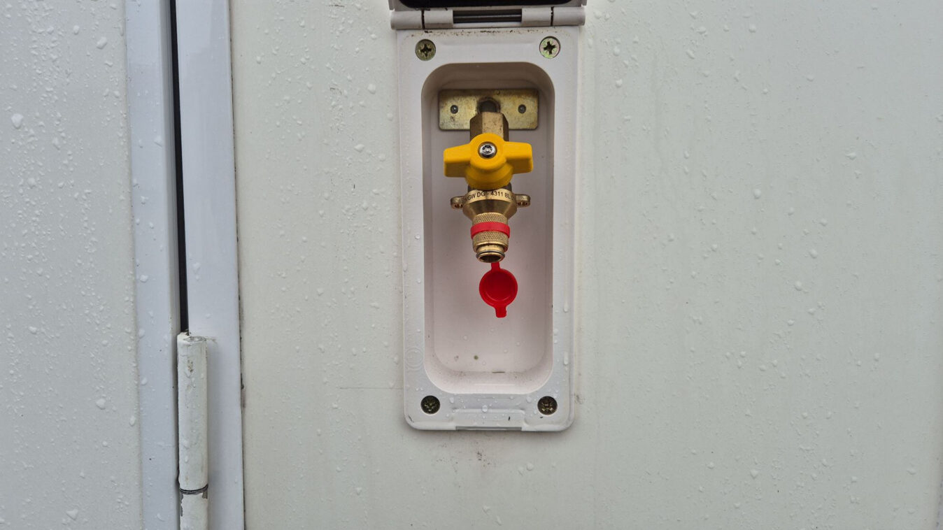 photos.accessories_ext