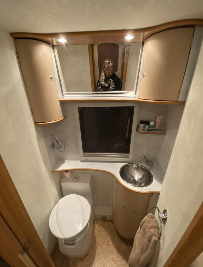 photos.bathroom