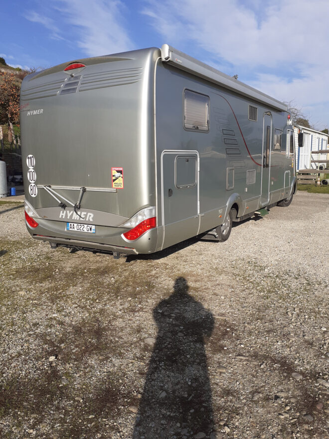 photos.external