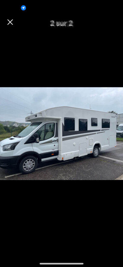 photos.external