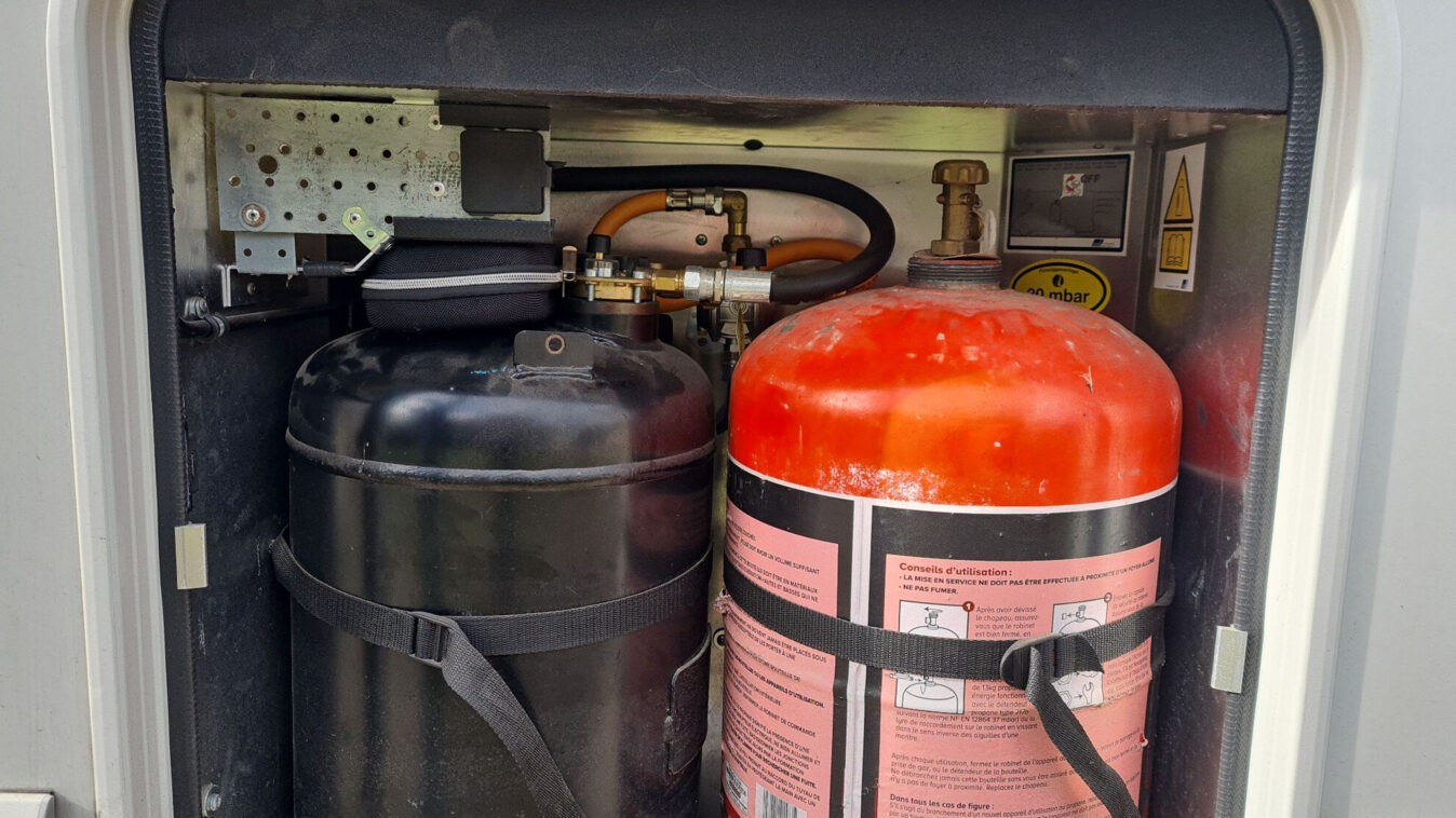 photos.accessories_ext