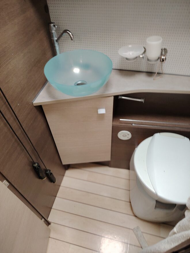 photos.bathroom