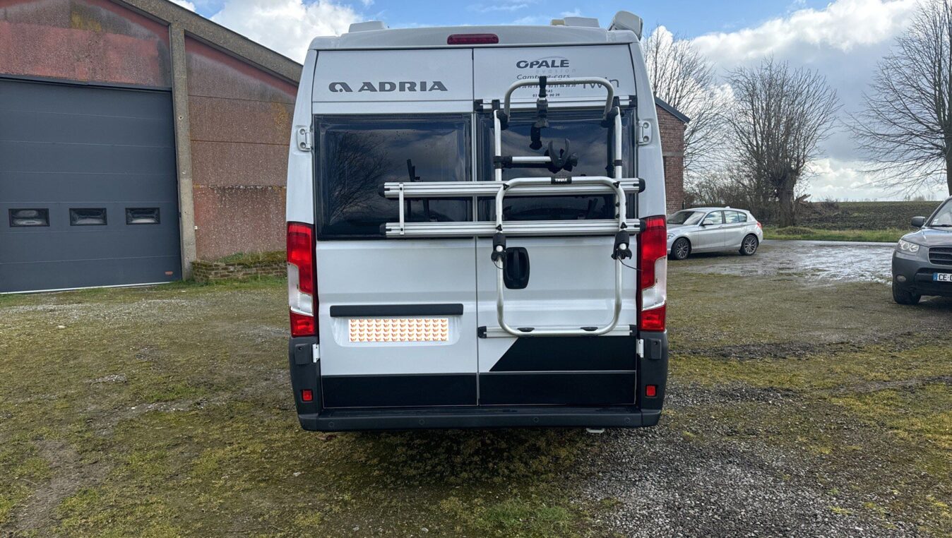photos.external