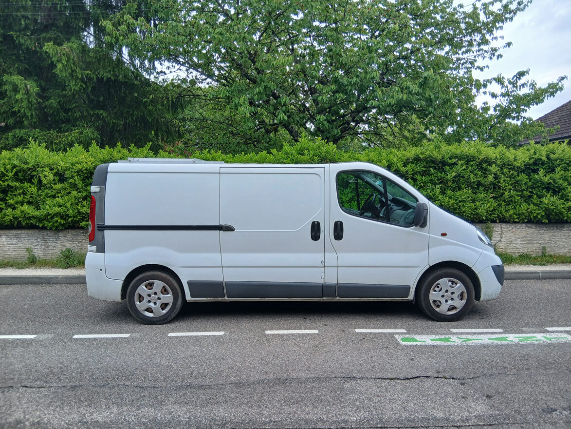 photos.external