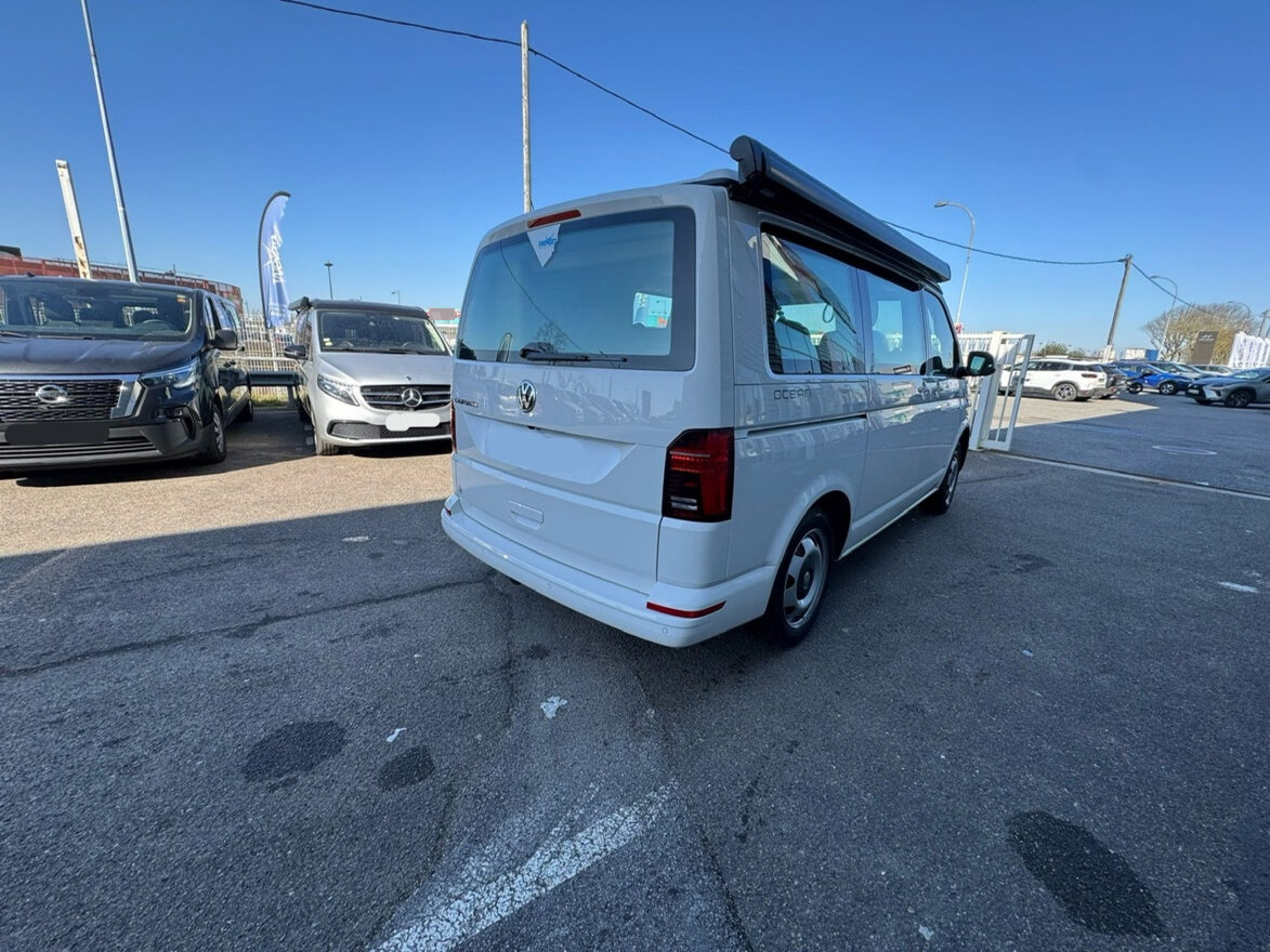photos.external