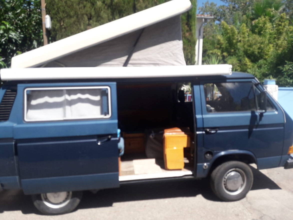 photos.external