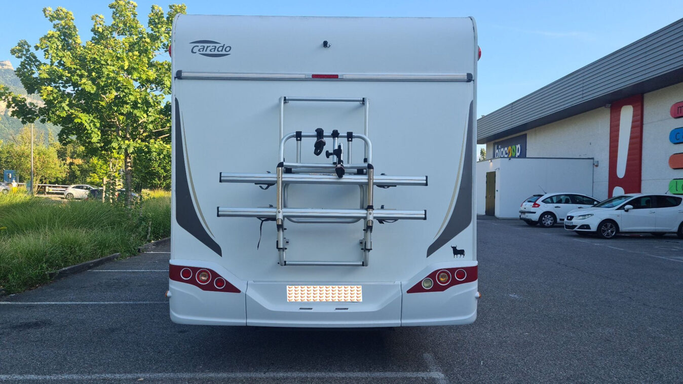 photos.external