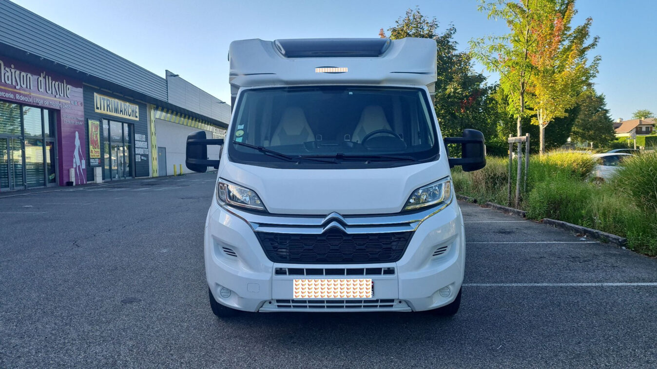photos.external