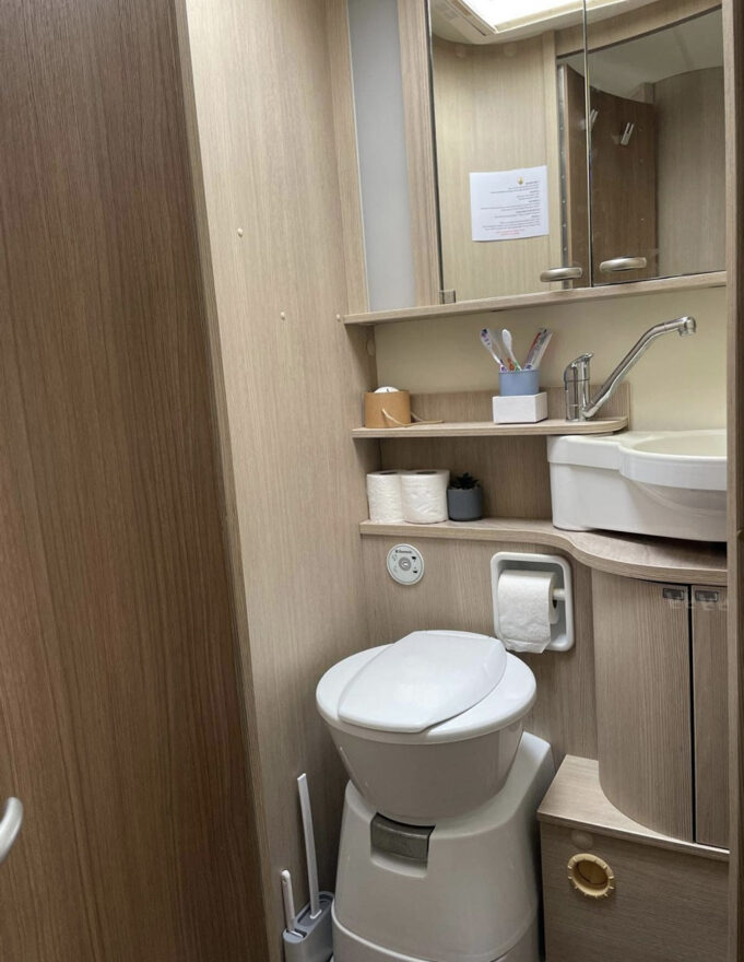 photos.bathroom