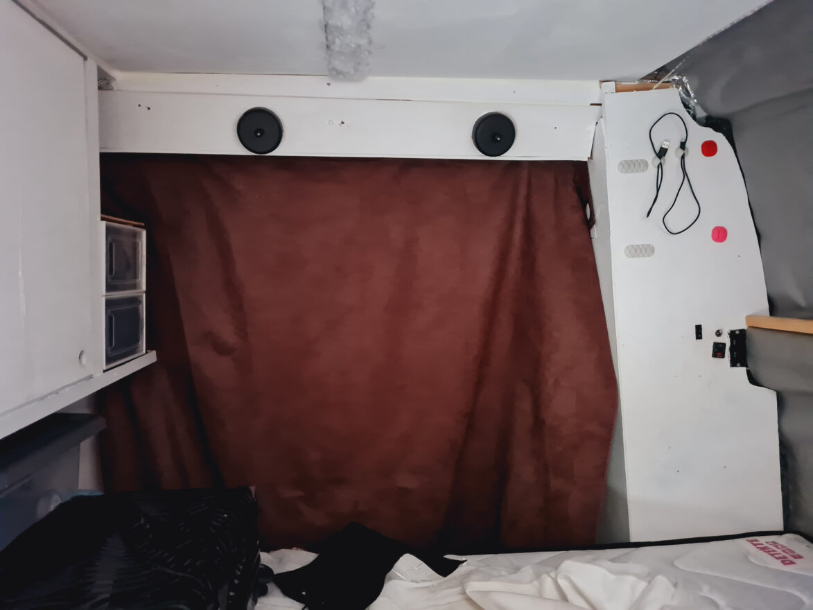 photos.couch