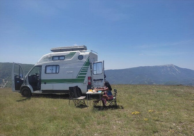 photos.cover