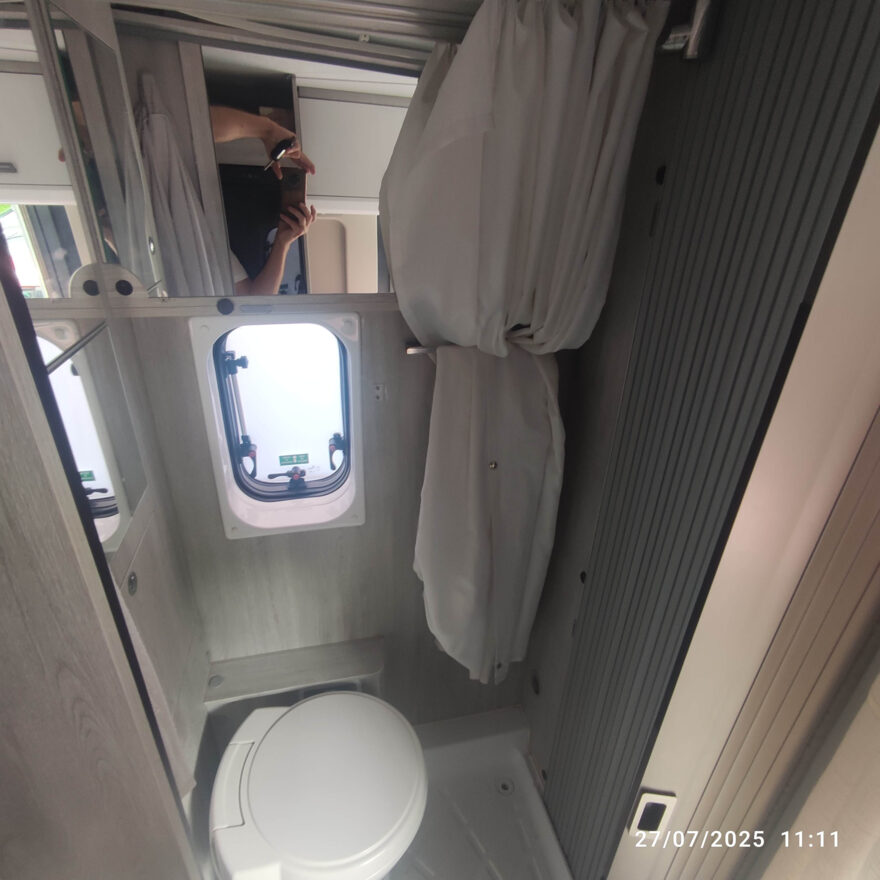 photos.bathroom