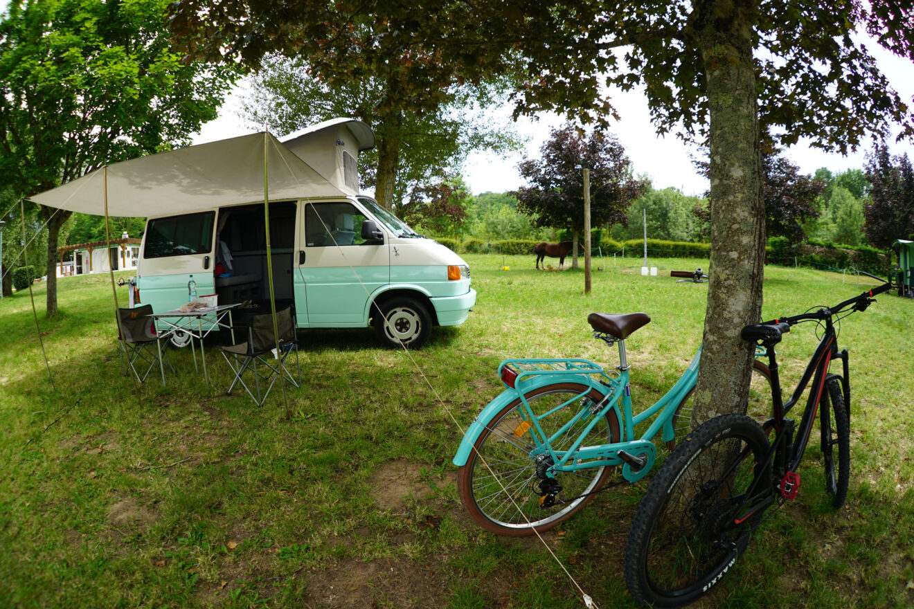 photos.accessories_ext