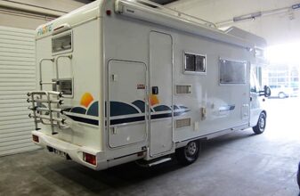 photos.external