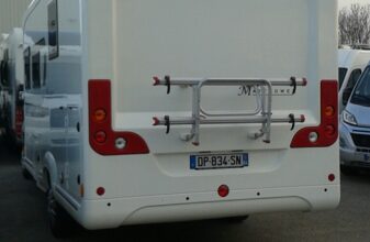 photos.external