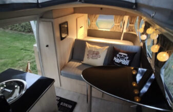 photos.couch