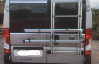 photos.external
