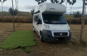 photos.external
