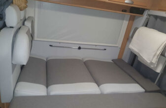 photos.couch