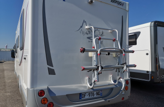 MERCEDES RAPIDO SERIE 8 image