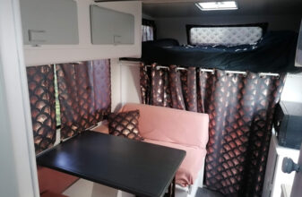 photos.couch